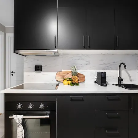King Bed - Renovated 2024 - 2br Behind Bryggen *