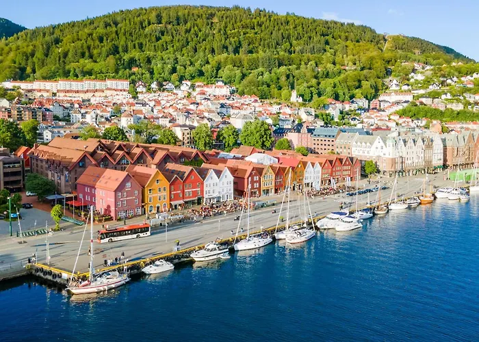 King Bed - Renovated 2024 - 2br Behind Bryggen Apartamento
